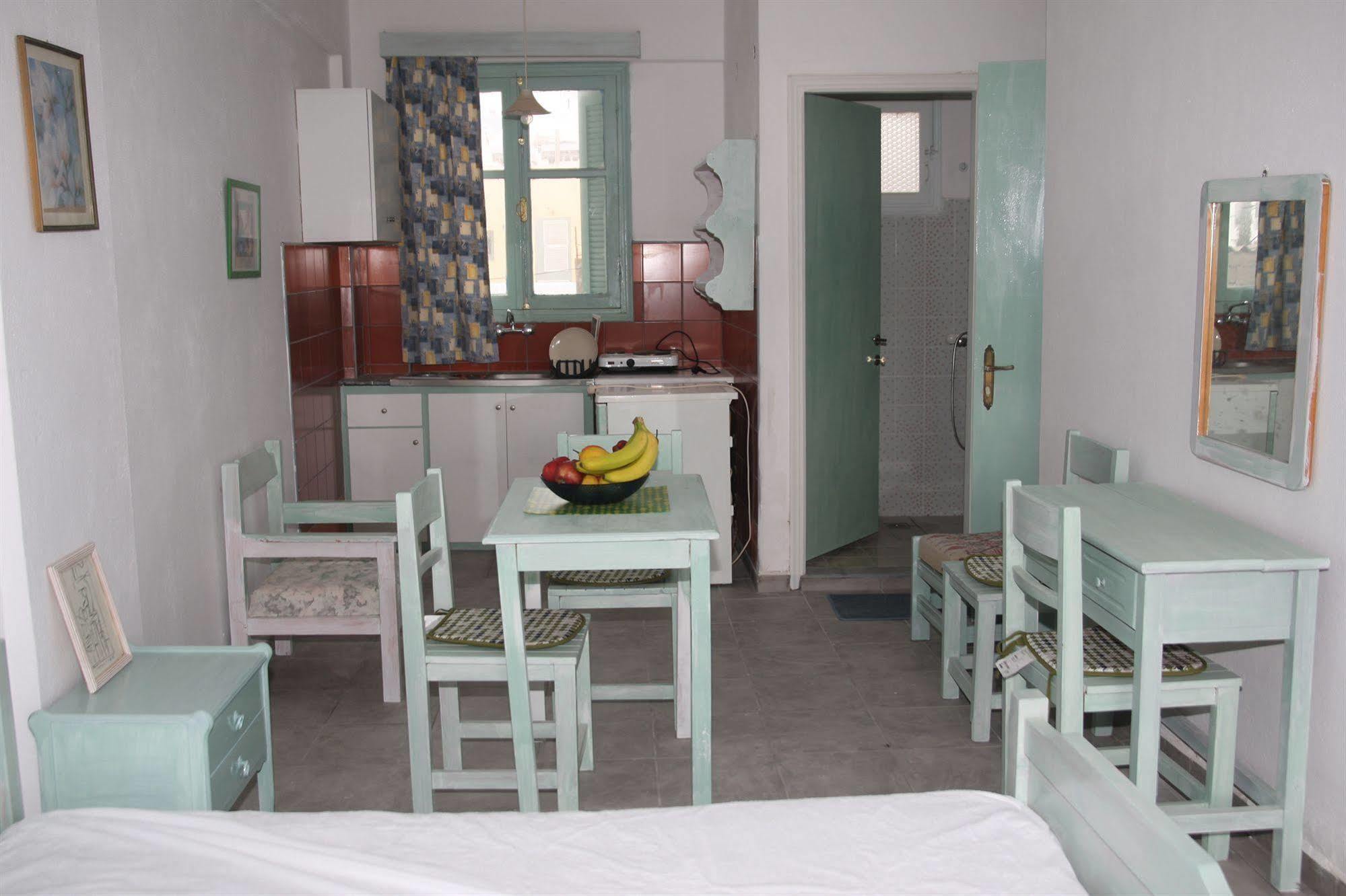 Annoula Studio & Apartments Kardamena  エクステリア 写真